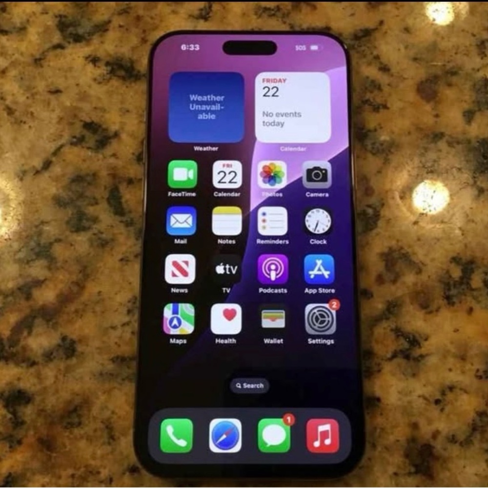 Apple iPhone 14 Pro Black Dynamic Island Display